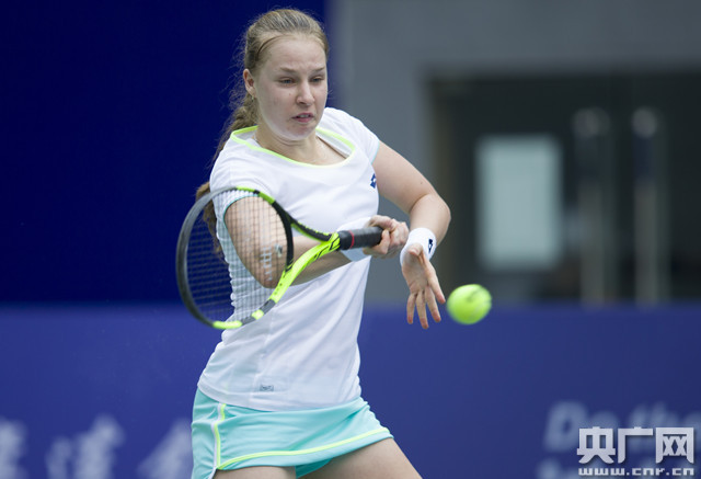 一些员工情 一些员工情