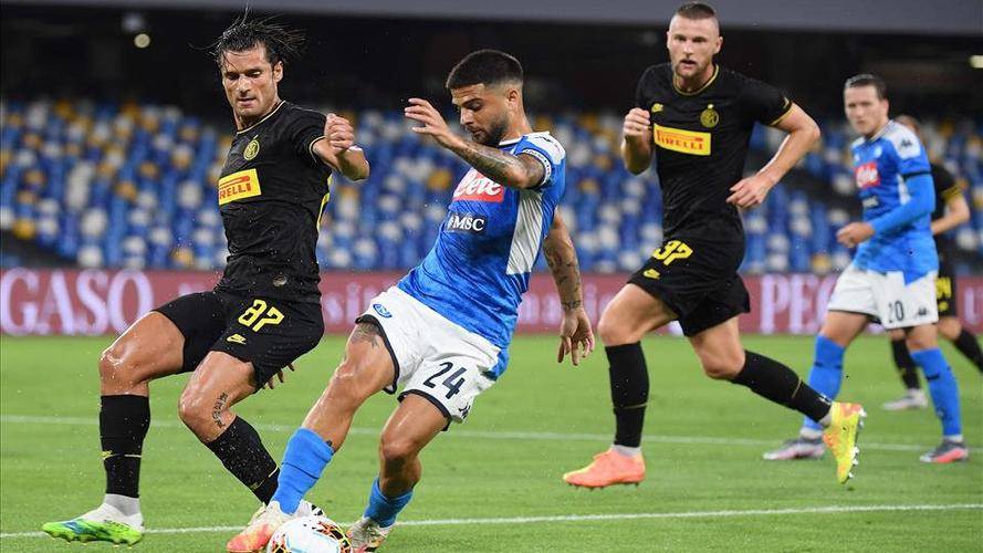 季后赛中很 季后赛中很